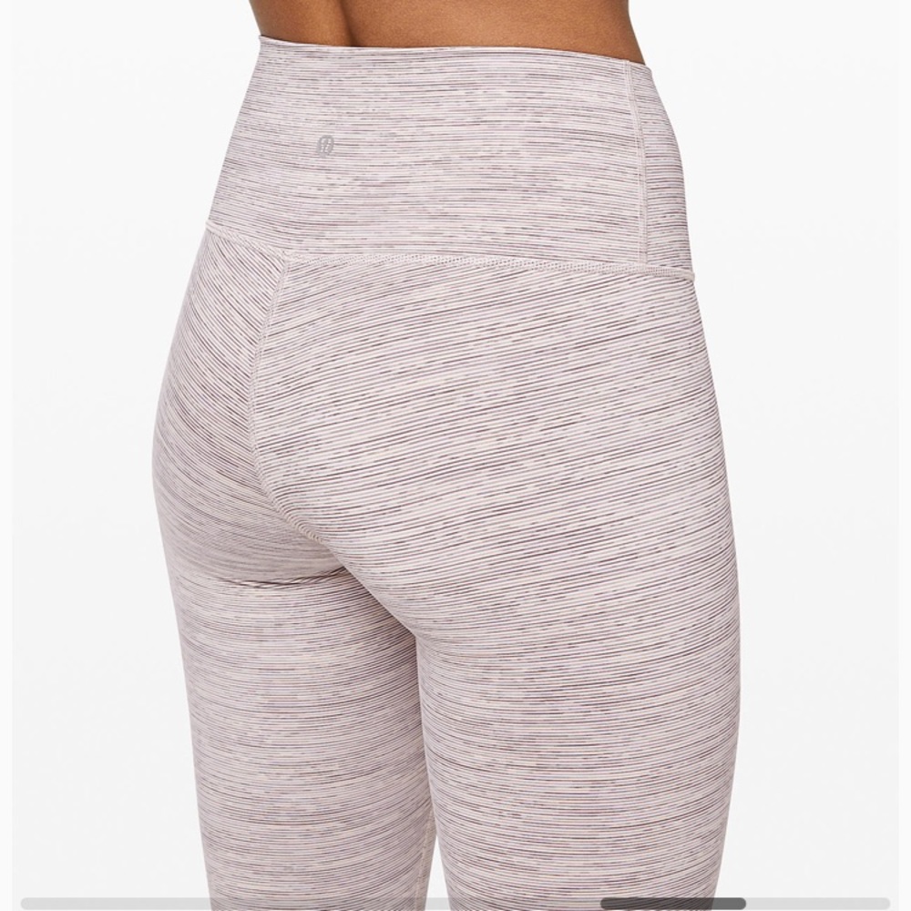 NET LULULEMON WUNDER UNDER HR TIGHT 28” !! - Picture 5 of 7